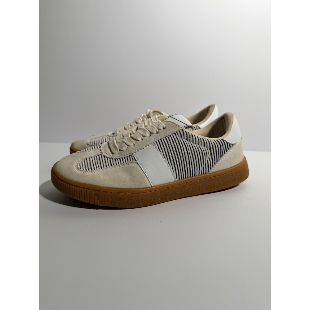 Missoni Sport Sneakers Women Size 8 Cream Striped Suede Gum Sole Trainer